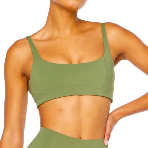 CSB Callie Crop in Clover - Picture 1 of 3